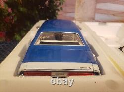 118 BNIB ACME YCID Blue 1970 Dodge Challenger R/T Hardtop #28 of 96 VERY RARE