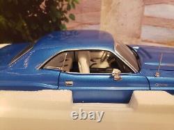 118 BNIB ACME YCID Blue 1970 Dodge Challenger R/T Hardtop #28 of 96 VERY RARE