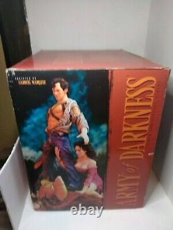 Army of Darkness Bruce campbell Statue VERY RARE! Limited production