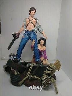 Army of Darkness Bruce campbell Statue VERY RARE! Limited production