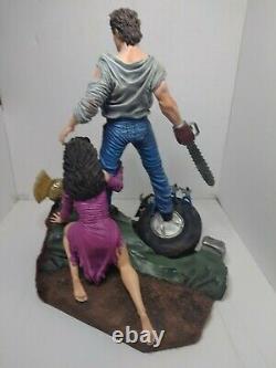 Army of Darkness Bruce campbell Statue VERY RARE! Limited production