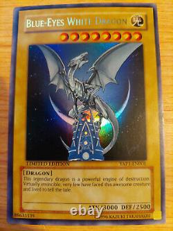 Blue-Eyes White Dragon YAP1-EN001 Very Lightly Played VLP Ultra Rare