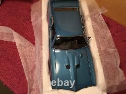 GMP/Danbury Mint 1/18 1970 Pontiac GTO Bermuda Blue Coupe (Very Rare)