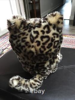 Hello Kitty Limited Edition Leopard Costome 181/360 Very Rare