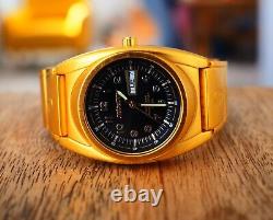 Nixon The Gold Don SS Watch Limited Edition 2619 Very Rare