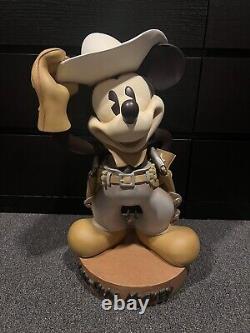 Two Gun Mickey Mouse Big Fig Very Rare Limited Edition