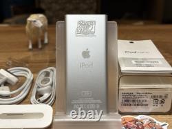 VERY RARE 10Th Anniv. ONE PIECE X Apple ipod Nano 2nd Gen PA478J LIMITED EDITION