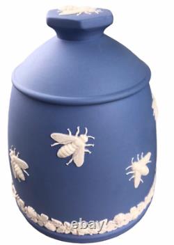 VERY RARE Wedgwood Jasperware Honey Pot Jar with Lid BEES 1960 Limited Edition