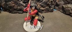 Very Rare 10 Shi Limited Edition Kneeling Statue Diorama MINT In MINT BOX