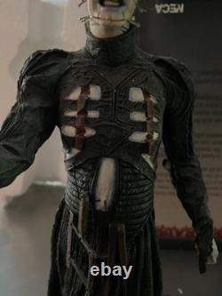 Very Rare 15 Hellraiser Pinhead Limited Edition 557/1500 Statue NECA