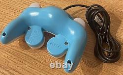 Very Rare Game Cube CLUB NINTENDO Limited Original color White Blue Controller