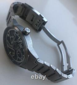 Very rare Zelos Skyraider 2 Titanium Skeleton. Limited edition, no. 43/100