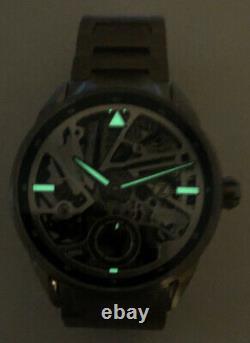 Very rare Zelos Skyraider 2 Titanium Skeleton. Limited edition, no. 43/100