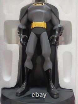 Very rare pop 1 o 1 limited 1200 DC DIRECT BATMAN MAQUETTE statue animated bowen