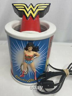 Wonder Woman DC Comics VTG Lava Lamp. Limited Edition VERY RARE See Description