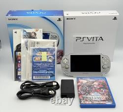 Console Sony PS Vita PCH-1000 Argent Glacé Boîte Limitée Très Rare Très Bon État