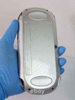 Console Sony PS Vita PCH-1000 Argent Glacé Boîte Limitée Très Rare Très Bon État