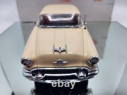 Danbury Mint Édition Limitée 1955 Oldsmobile Holiday Coupe Très Rare/Lire la Description