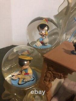 Disney Auctions Pinonchio Snow Globe. Édition Limitée. Très Rare