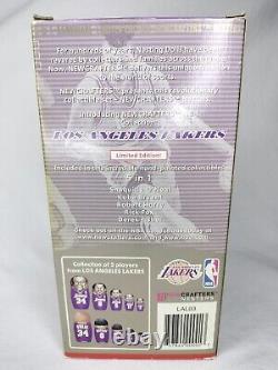 Édition limitée très rare 2002 New Crafters LAKERS Ensemble de poupées 5 en 1