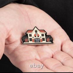 Épingle en émail Maison de vacances hantée Mrballen Édition limitée Très rare