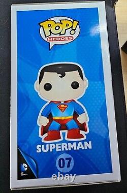 Funko Pop! Superman DC Super Heroes ARGENT Limité à 144 Hot Topic Très Rare