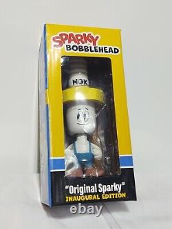 Ngk/ntk Sparky Bobblehead Edition Inaugural Limitée Très Rare! Un Seul Sur Ebay