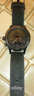 Nixon Barneys New York 51-30 Watch Limited Edition Très Rare, Seulement 150 Made 2007