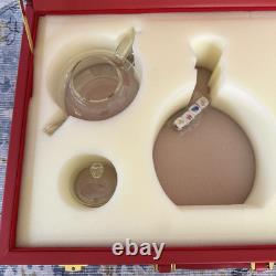Set de Thé Haut de Gamme en Édition Limitée Remy Martin XO Cognac Avec Étui Rouge Plateau Très Rare À Lire