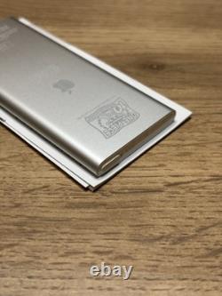 TRÈS RARE 10e Anniversaire ONE PIECE X Apple iPod Nano 2e Génération PA478J ÉDITION LIMITÉE
