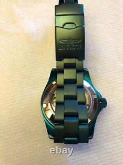 TRÈS RARE INVICTA M#26169 Montre 38mm Star Wars Yoda Édition Limitée #68 de 1977