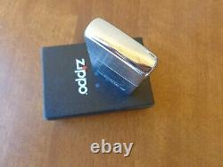 Très Rare 2002 Zippo Lighter Edition Limitée Cigarette Gauloises En Europe Seulement