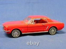 Très Rare Franklin Mint 1965 45e Anniversaire Ford Mustang Rouge 124 0959/1965