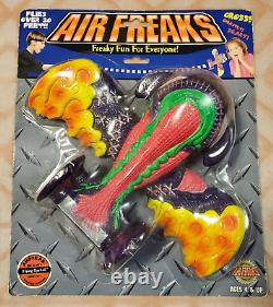 VINTAGE 1998 Air Freaks ŒIL DE VOL TRÈS RARE ! Édition Limitée MADBALLS NEUF