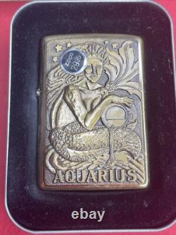 VTG TRÈS RARE ZIPPO LIMITÉ 1997 AQUARIUS ZODIAQUE BARRETT SMYTHE en Laiton & Non Utilisé