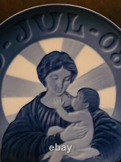 Very Rare 1908 Royal Copenhagen Christmas Plate Madonna And Child Limited