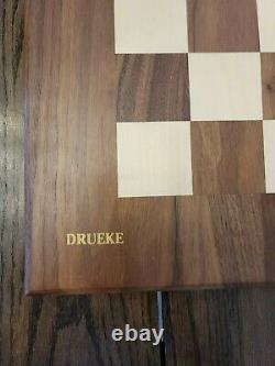 Very Rare Snap-on Tools Limited Edition Drueke Chess Set With Chess Board