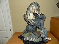 Weta King Kong Vs V-rex Statue Figure Limited Edition Very Rare Artist Proof