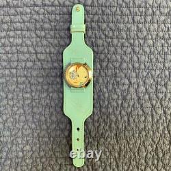 Yoshitomo Nara Limited Wristwatch Bleu Clair Ceinture Utilisée Précieuse Très Rare 079/mn